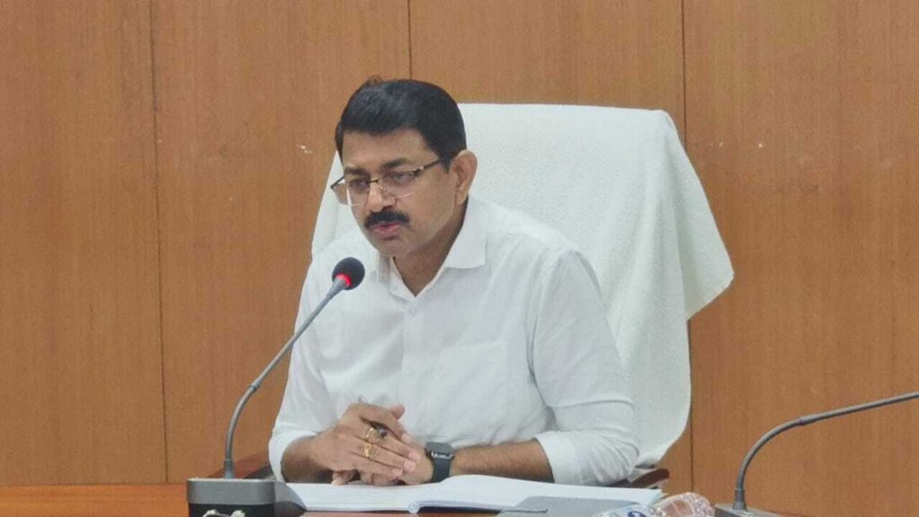 Collector S Ramasunder reddy