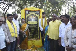 Minister kondapalli Srinivasa Rao